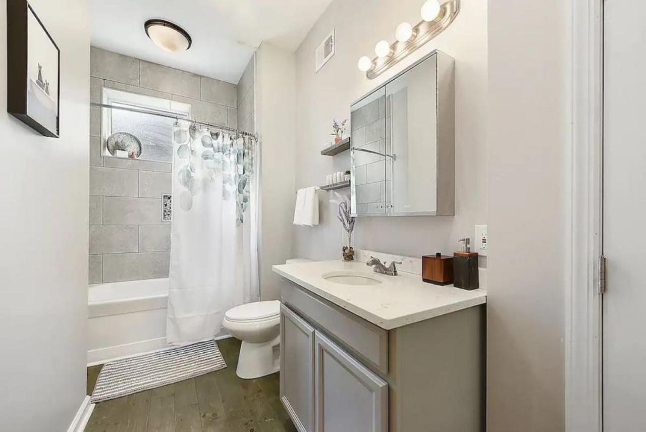 Holiday home The Full - Great For Groups, 3 Separate Apts., Free Parking Pittsburgh
